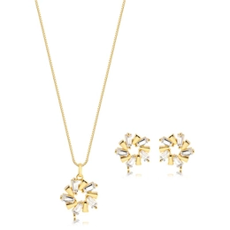 Round set with gold -leafed rectangular crystal stones