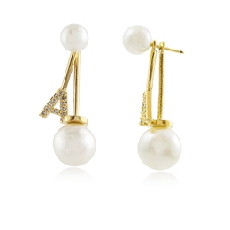 Perola earring with initials