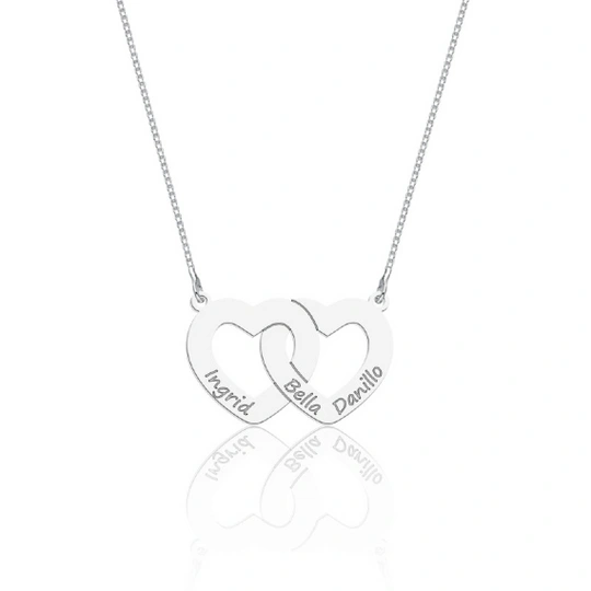 Leaked heart necklace